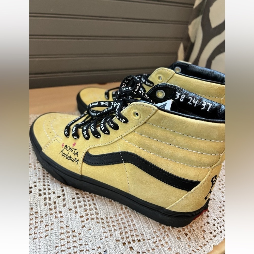 VANS Bonita Applebum Suede High Top Sneakers, Women’s 7.0 Men’s 5.5 like new - Picture 2 of 10